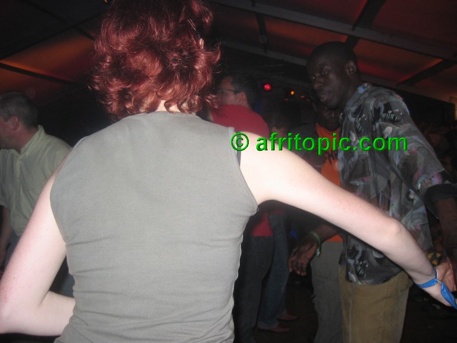 ../Images/afw2006c 636.jpg